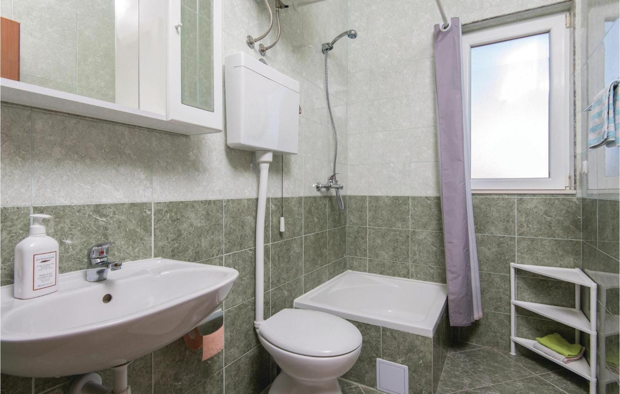 Gorgeous Apartment In Dubrava With Kitchen Luaran gambar